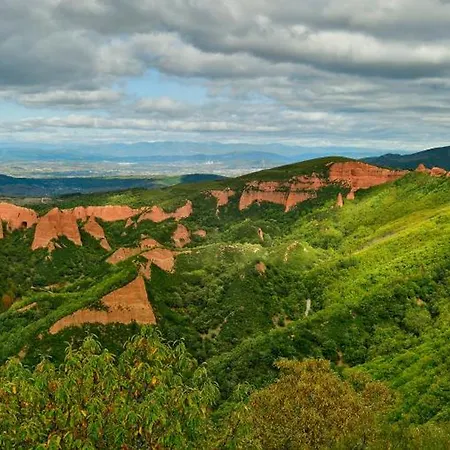 Country house Lares - Cabanas Rurales Las Medulas