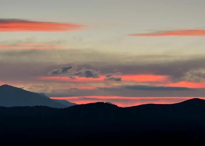 拉雷斯乡村民宿 乡村民宿 *